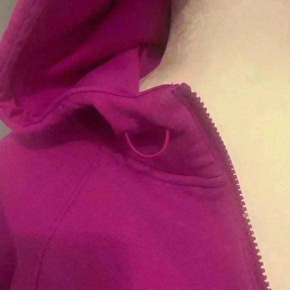 Under Armour zip hoodie size small - Picture 3 of 7